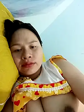 Snapshot of Baby-ladyass20 chatting on 02-13-25, 02:34 Baby-ladyass20 online show from 02-13-25, 02:34