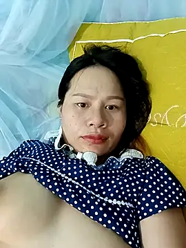 Snapshot of Baby-ladyass20 chatting on 02-15-25, 02:15 Baby-ladyass20 online show from 02-15-25, 02:15