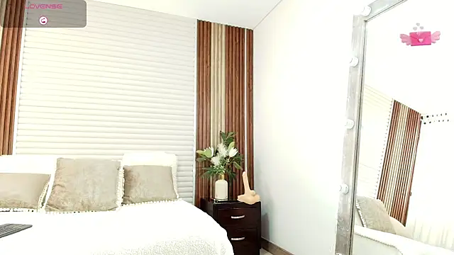 Maryantz online show from 04-10-26, 06:23