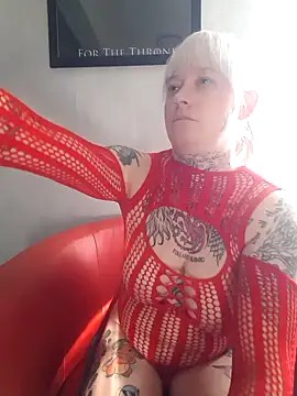 poussichienne online show from 09-17-25, 03:57