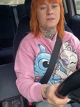 poussichienne online show from 03-13-26, 11:17