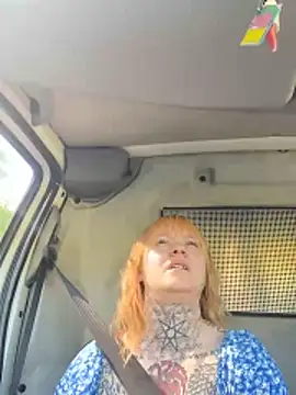 poussichienne online show from 04-25-26, 02:47