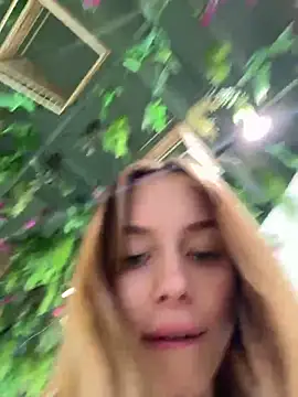enjoy my beauty online show from 12-14-24, 05:07