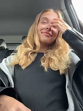 enjoy my beauty online show from 10-13-25, 07:08
