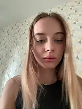 enjoy my beauty online show from 02-21-26, 06:36