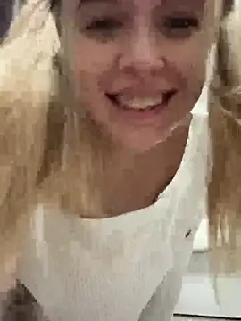 enjoy my beauty online show from 04-25-26, 06:38