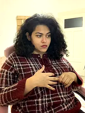 Curvydesifromgermany online show from 11-03-25, 05:52