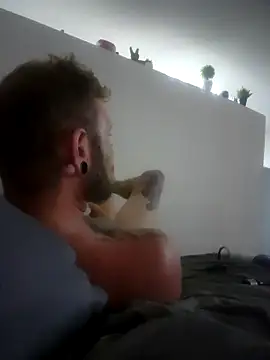 Snapshot of Hunnyhunty420 chatting on 04-15-26, 01:34 Hunnyhunty420 online show from 04-15-26, 01:34