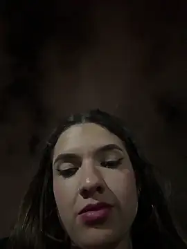Snapshot of annavi_ chatting on 05-15-26, 03:46 annavi online show from 05-15-26, 03:46