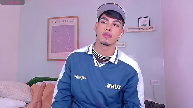 Ken-boy  online show from 11-06-25, 01:23