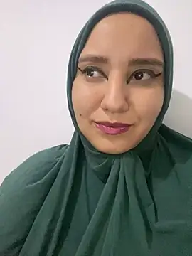 Snapshot of hannahayat chatting on 01-25-25, 09:46 hannahayat online show from 01-25-25, 09:46