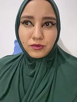 Snapshot of hannahayat chatting on 01-26-25, 12:43 hannahayat online show from 01-26-25, 12:43