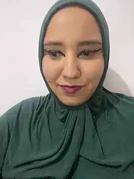 Snapshot of hannahayat chatting on 01-31-25, 10:10 hannahayat online show from 01-31-25, 10:10