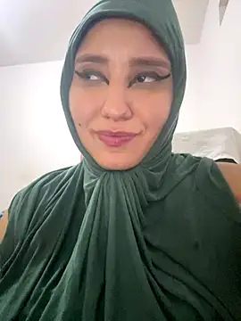 Snapshot of hannahayat chatting on 09-25-25, 02:59 hannahayat online show from 09-25-25, 02:59