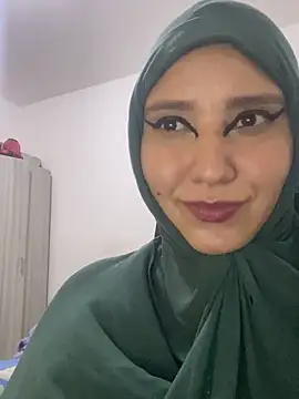 Snapshot of hannahayat chatting on 11-01-25, 02:24 hannahayat online show from 11-01-25, 02:24