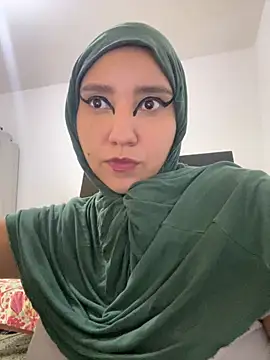 Snapshot of hannahayat chatting on 01-14-26, 09:20 hannahayat online show from 01-14-26, 09:20