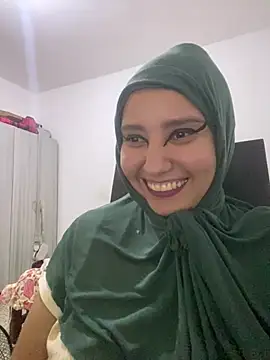 Snapshot of hannahayat chatting on 01-18-26, 11:52 hannahayat online show from 01-18-26, 11:52