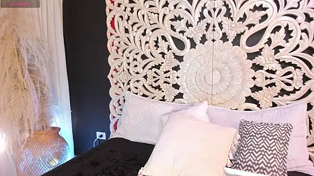 Snapshot of tiffany_becker chatting on 09-19-25, 07:58 tiffany becker online show from 09-19-25, 07:58