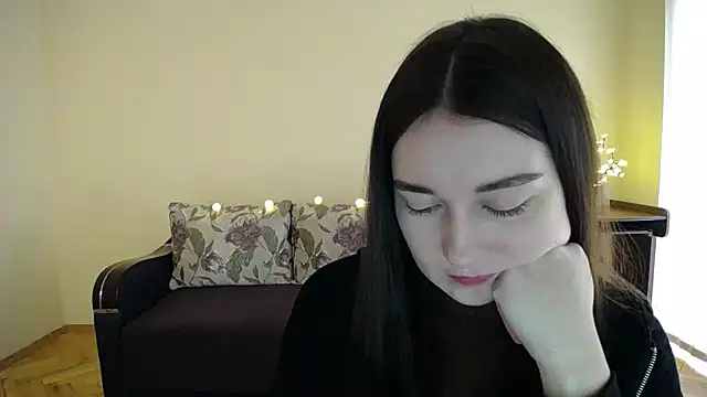 Pretty shy online show from 01-21-25, 08:52