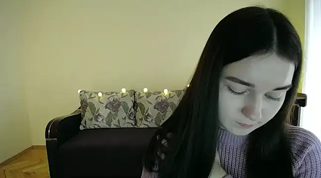 Pretty shy online show from 01-23-25, 11:37