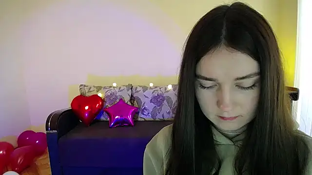 Pretty shy online show from 02-12-25, 12:12