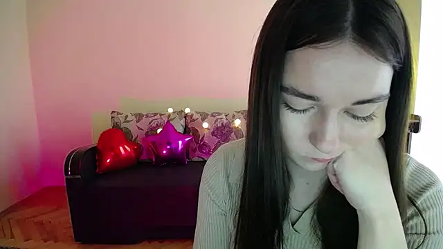 Pretty shy online show from 03-10-25, 08:59