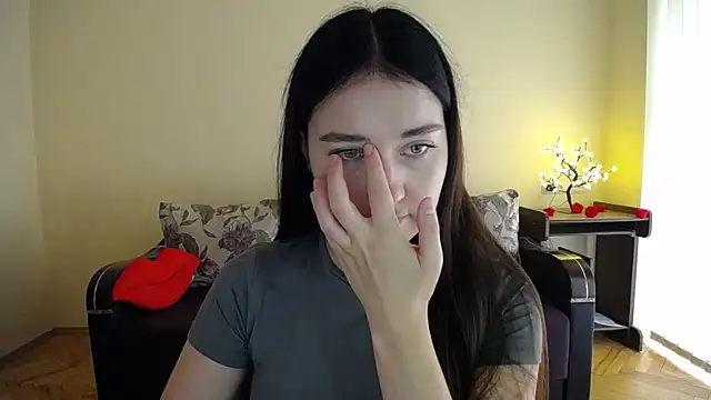 Pretty shy online show from 07-22-26, 09:01