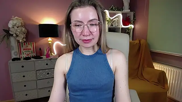 Mia Tasty online show from 01-23-25, 01:45