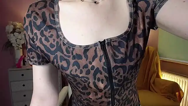 Mia Tasty online show from 02-07-25, 07:40