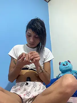 ImCrazzy online show from 06-07-26, 02:43