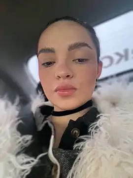 Snapshot of AnaWest chatting on 02-11-25, 05:05 AnaWest online show from 02-11-25, 05:05