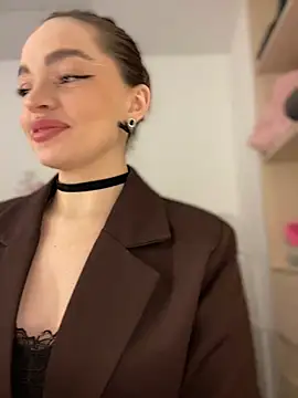 Snapshot of AnaWest chatting on 02-13-25, 05:58 AnaWest online show from 02-13-25, 05:58