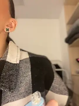 Snapshot of AnaWest chatting on 03-07-25, 06:13 AnaWest online show from 03-07-25, 06:13