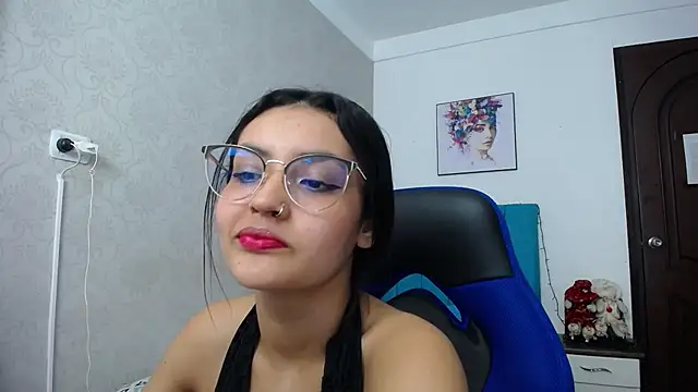 Snapshot of antonella_sweetlittle chatting on 01-07-25, 06:56 antonella sweetlittle online show from 01-07-25, 06:56