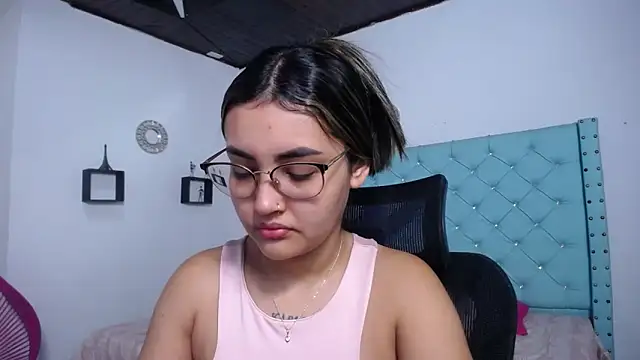 antonella sweetlittle online show from 04-23-26, 12:04