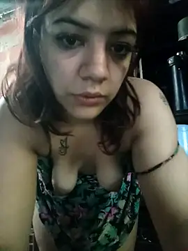 Snapshot of yani2526 chatting on 10-21-25, 09:04 yani2526 online show from 10-21-25, 09:04