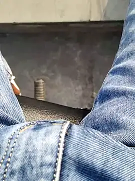 Snapshot of cumshotboy01 chatting on 12-29-24, 10:12 cumshotboy01 online show from 12-29-24, 10:12