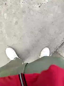 Snapshot of cumshotboy01 chatting on 01-06-25, 10:46 cumshotboy01 online show from 01-06-25, 10:46