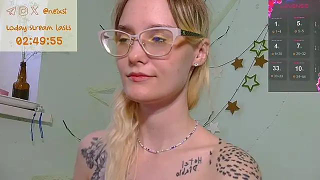 Snapshot of ixsi chatting on 07-26-26, 07:15 ixsi online show from 07-26-26, 07:15