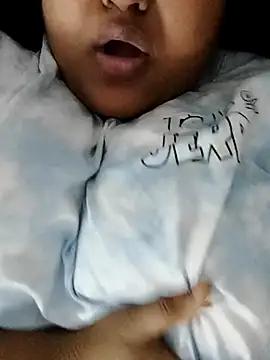 smile pretty online show from 12-19-24, 09:28