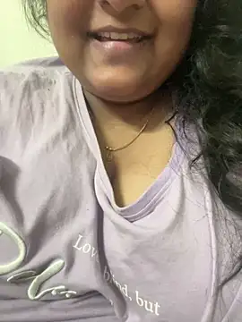 smile pretty online show from 01-12-25, 10:33