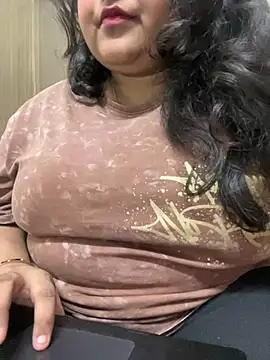 smile pretty online show from 01-20-25, 10:15