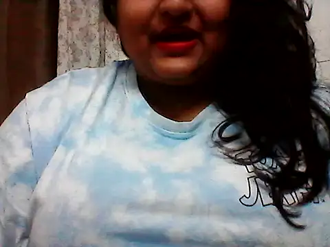 smile pretty online show from 01-23-25, 06:03