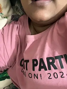 smile pretty online show from 11-11-25, 07:36