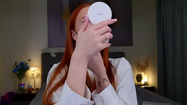 Snapshot of JudyWalkerr chatting on 10-06-25, 02:58 JudyWalkerr online show from 10-06-25, 02:58