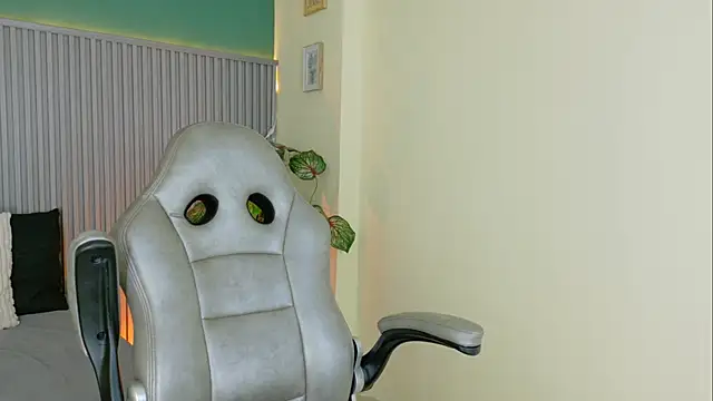paula  cruzz online show from 06-11-26, 12:32