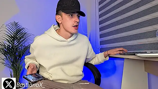 Snapshot of bastia_noooo chatting on 10-16-25, 06:14 bastia noooo online show from 10-16-25, 06:14