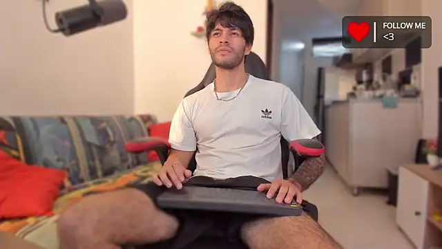 justin stark7 online show from 11-26-25, 08:21