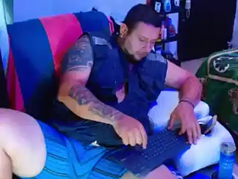 Michaell Myerss  online show from 03-07-25, 08:55