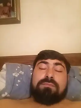 Snapshot of eminrehi chatting on 07-16-26, 01:22 eminrehi online show from 07-16-26, 01:22